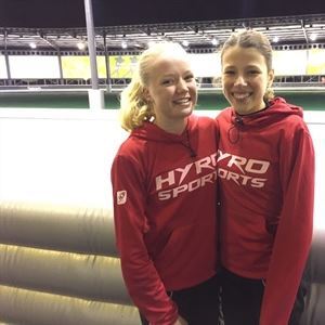 Laura en Tessa bij landelijke selectiewedstrijd NK Sprint junioren B