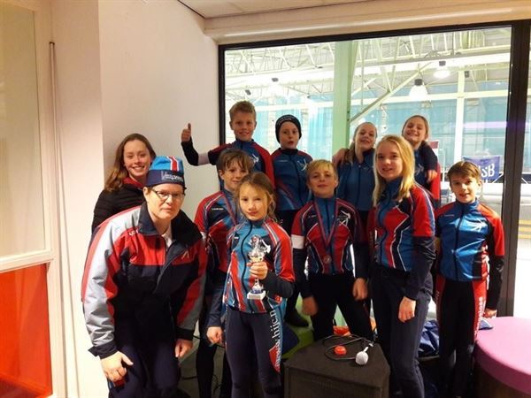 6e plaats op HIJC pupillen interclub op IJsbaan Twente