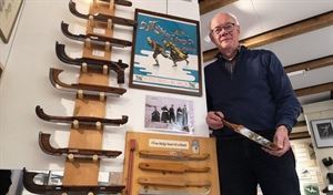 Wim Molenveld opent schaatsmuseum Twente