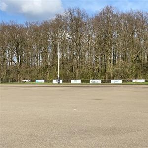 Vernieuwde spandoeken sponsoren