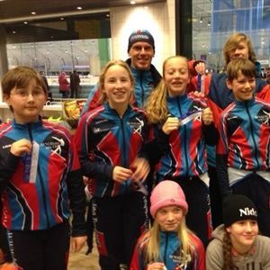 Pupillen Hengelose IJclub 7e tijdens Theo de Wals bokaal