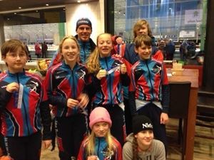 Pupillen Hengelose IJclub 7e tijdens Theo de Wals bokaal