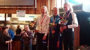 Amée Hollanders 1e bij Internationaal pupillen toernooi Deventer